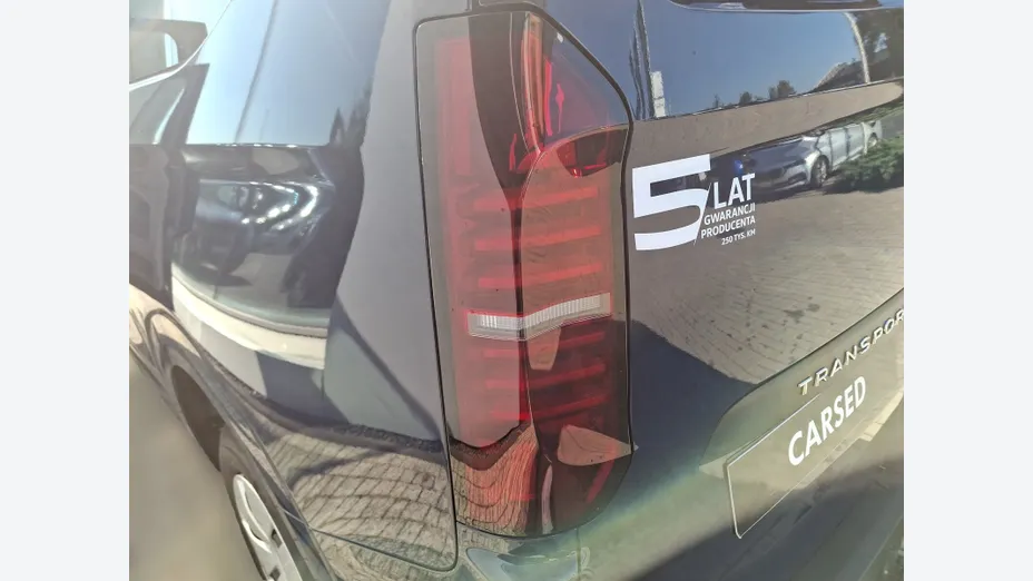 VOLKSWAGEN Transporter Transporter Kombi TDI L2H1 M1 Nowy