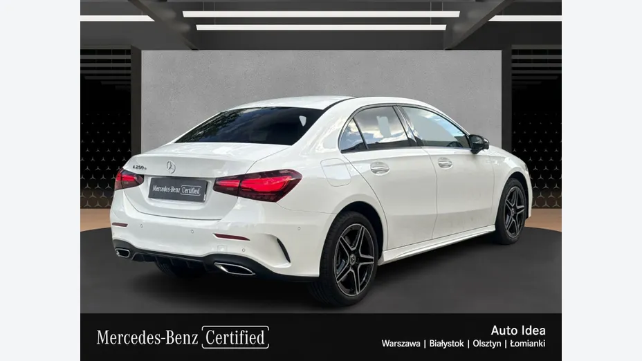 MERCEDES-BENZ A Klasa A 250 e PHEV AMG Line 8G-DCT