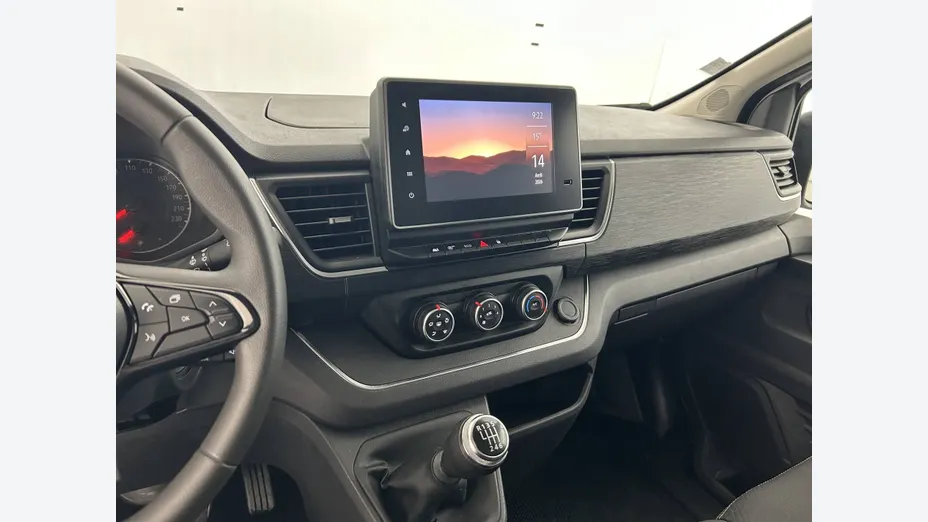 RENAULT Trafic -