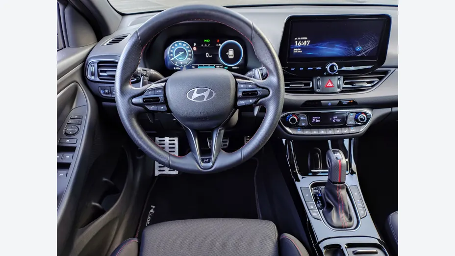 HYUNDAI i30 i30 1.5 T-GDI 48V N-Line DCT