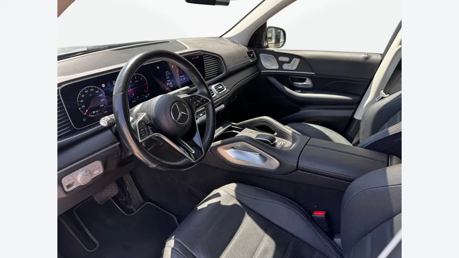 MERCEDES-BENZ GLS -