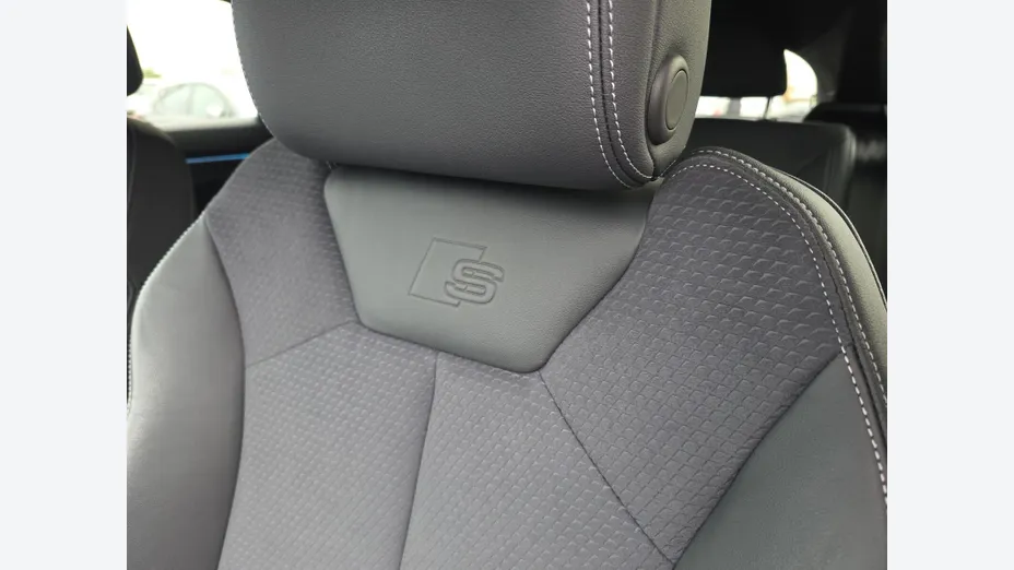 AUDI Q3 Sportback -