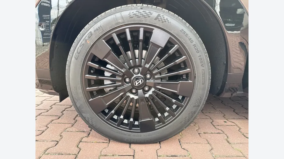 HYUNDAI Santa Fe Santa Fe 1.6 T-GDI HEV Calligraphy 4WD aut 7os. Nowy