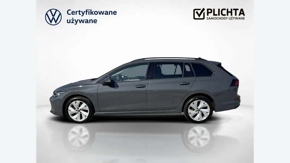VOLKSWAGEN Golf -