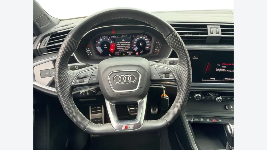 AUDI Q3 Sportback -