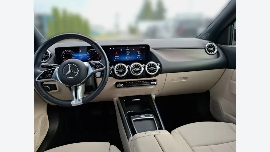 MERCEDES-BENZ GLA GLA 200 mHEV Progressive 7G-DCT