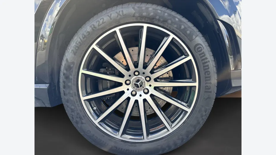 MERCEDES-BENZ GLS -