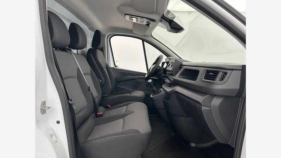 RENAULT Trafic -