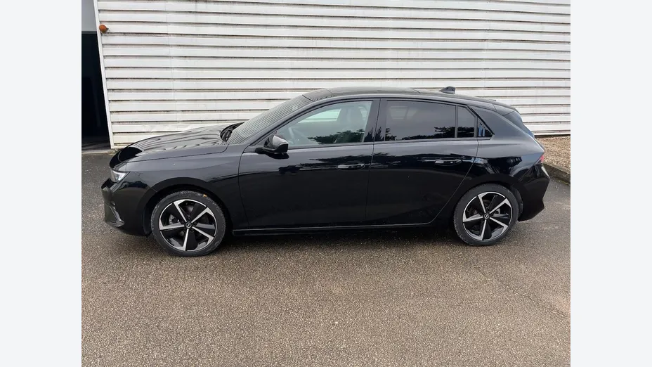 OPEL Astra -