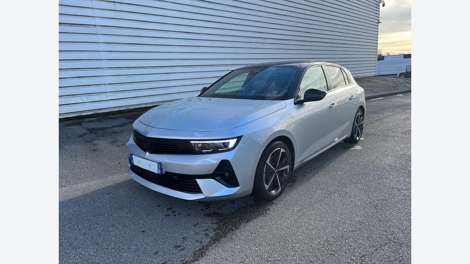 OPEL Astra -