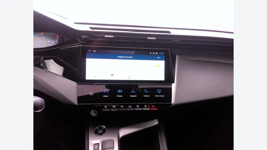 PEUGEOT 308 -