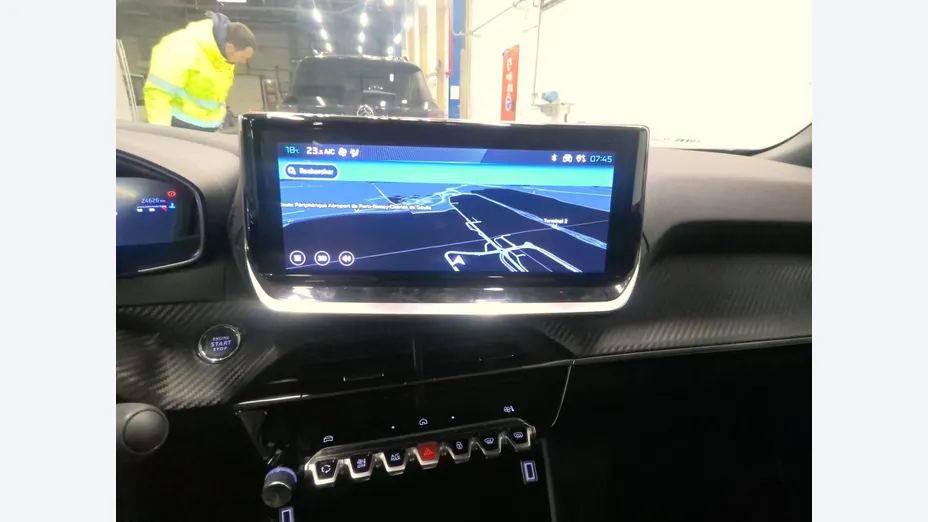 PEUGEOT 2008 -