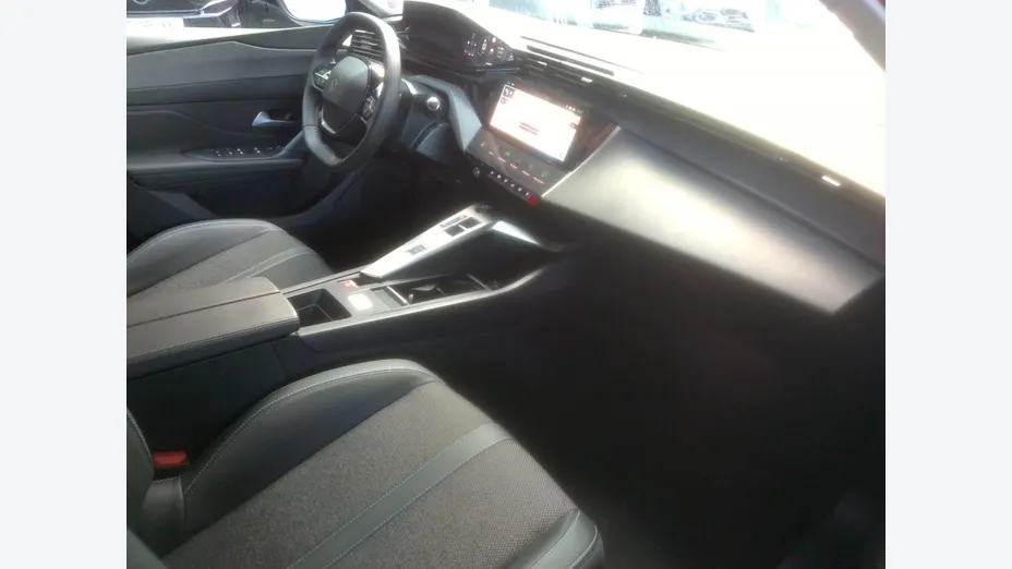 PEUGEOT 308 -