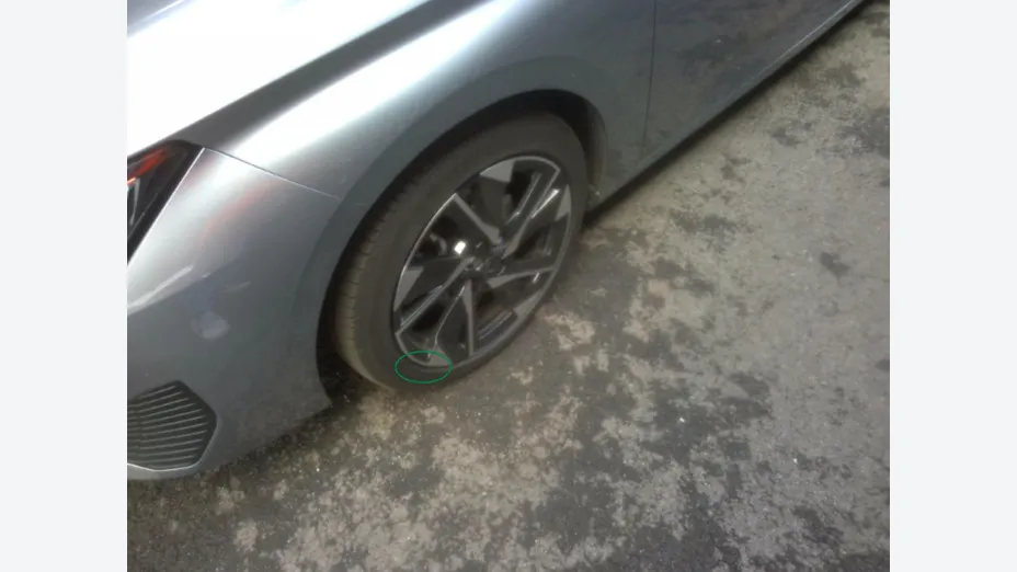 PEUGEOT 308 -