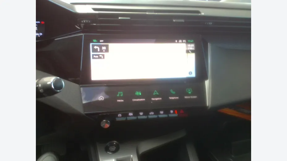 PEUGEOT 308 -