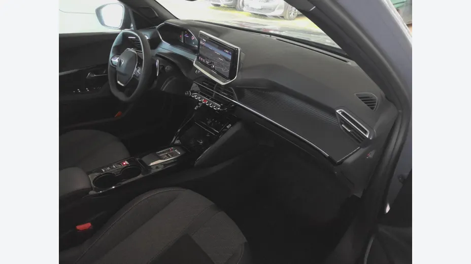 PEUGEOT 2008 -