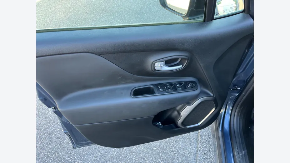 JEEP Renegade -
