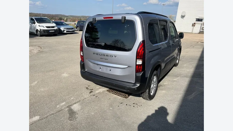 PEUGEOT Rifter -