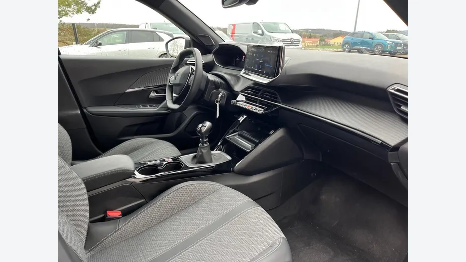 PEUGEOT 2008 -