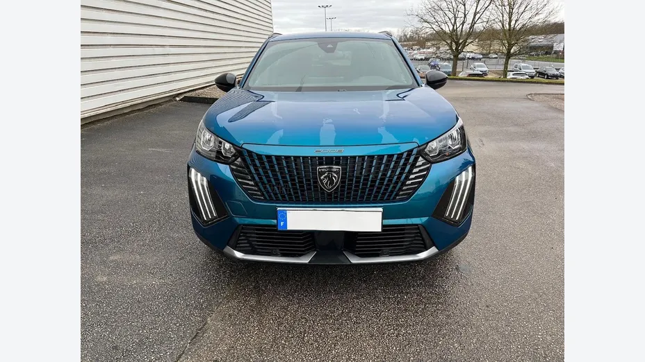 PEUGEOT 2008 -