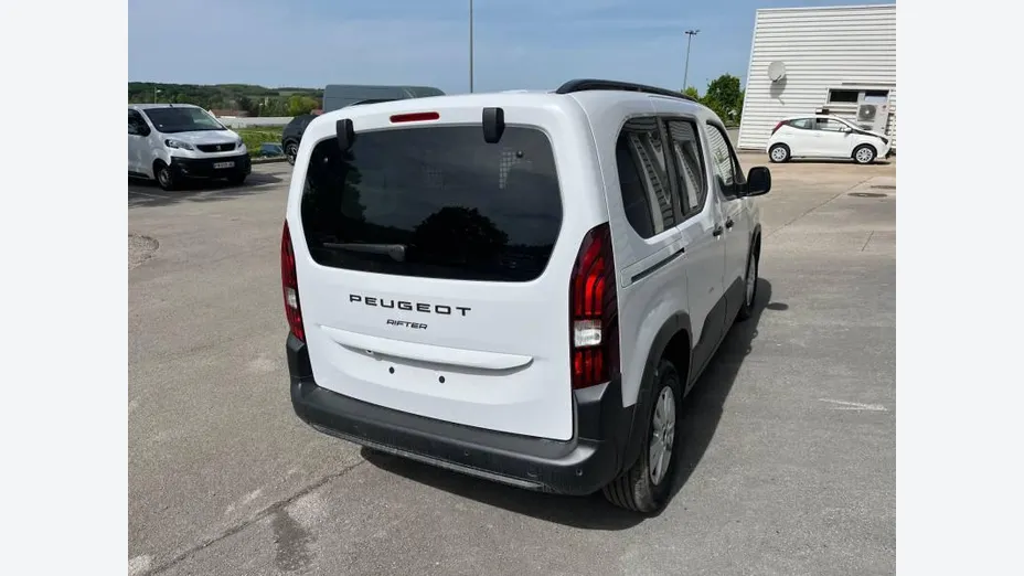 PEUGEOT Rifter -