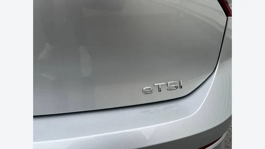 Volkswagen Golf -