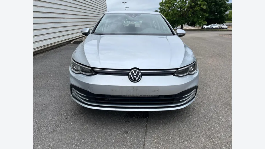 Volkswagen Golf -