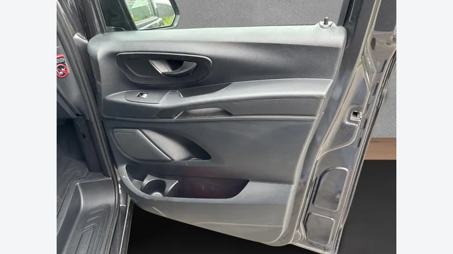 MERCEDES-BENZ Vito Vito Tourer 116 CDI L2 Pro 9G-Tronic 447.703