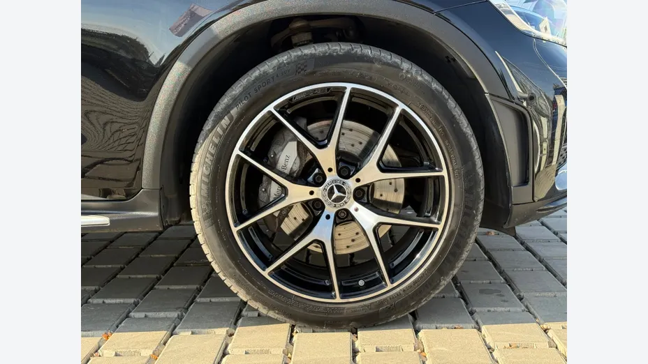 MERCEDES-BENZ GLC GLC 300 d 4-Matic