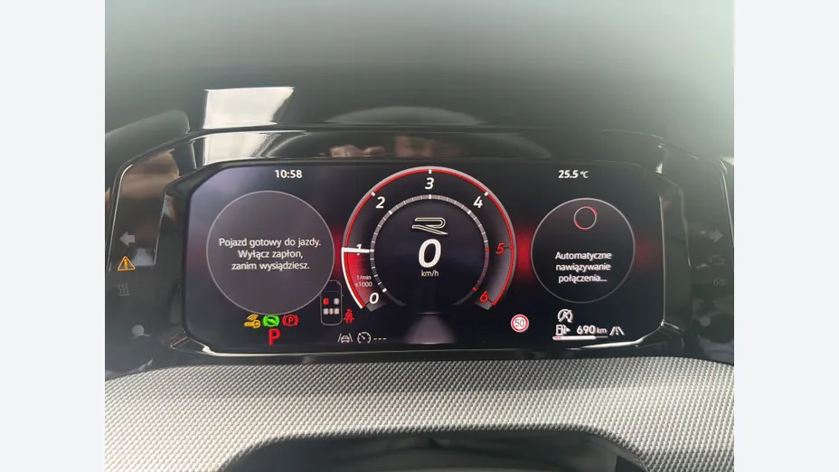 VOLKSWAGEN Golf Golf VIII 2.0 TDI R-Line DSG