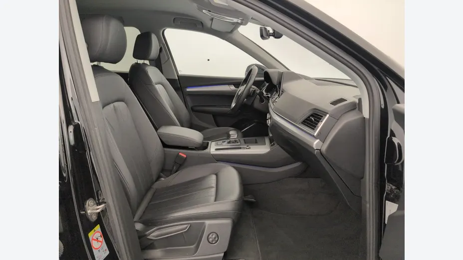AUDI Q5 -