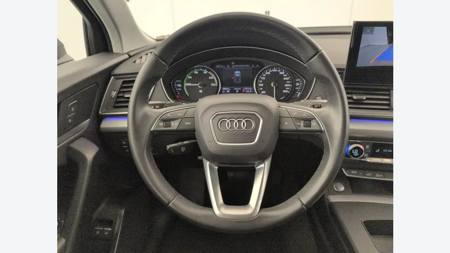 AUDI Q5 -