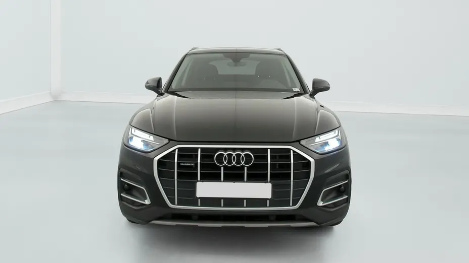AUDI Q5 -