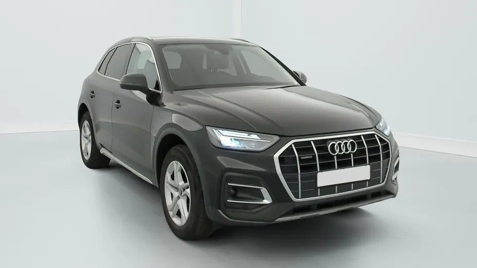 AUDI Q5 -