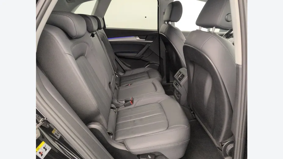 AUDI Q5 -