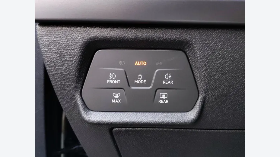CUPRA Leon Leon 1.5 eTSI mHEV DSG