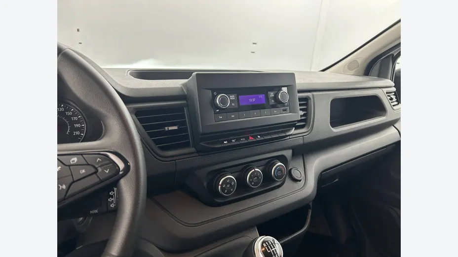 RENAULT Trafic -