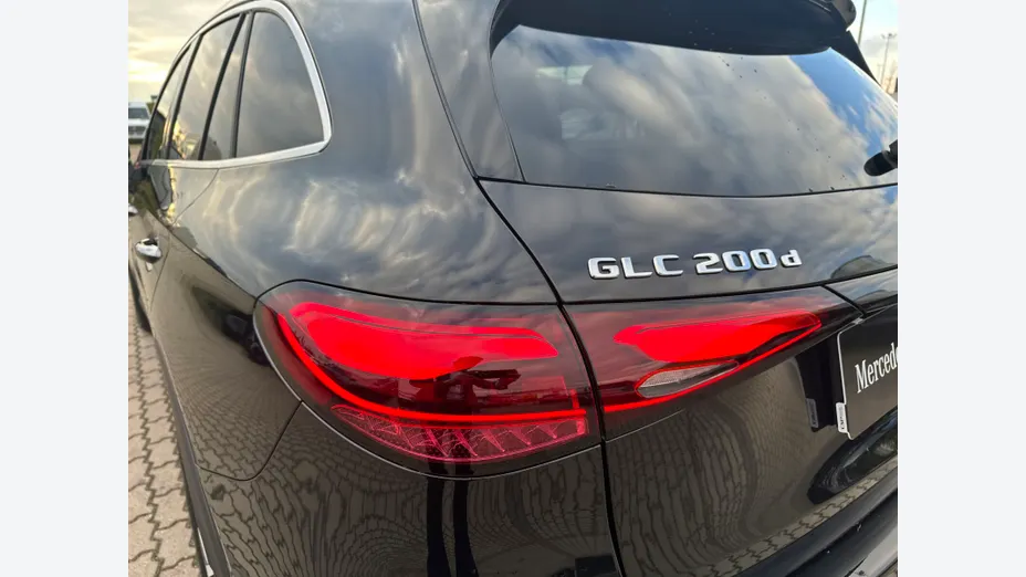 MERCEDES-BENZ GLC GLC 200 d mHEV 4-Matic Avantgarde