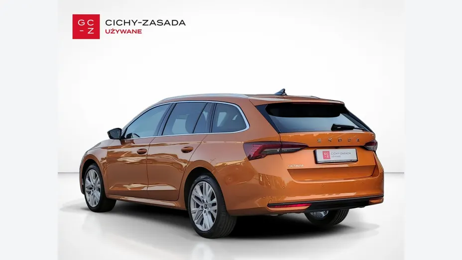 SKODA Octavia -