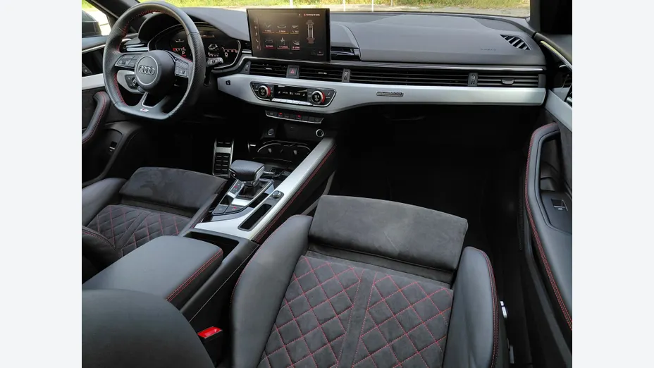 AUDI A4 Avant -