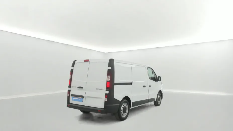 RENAULT Trafic -