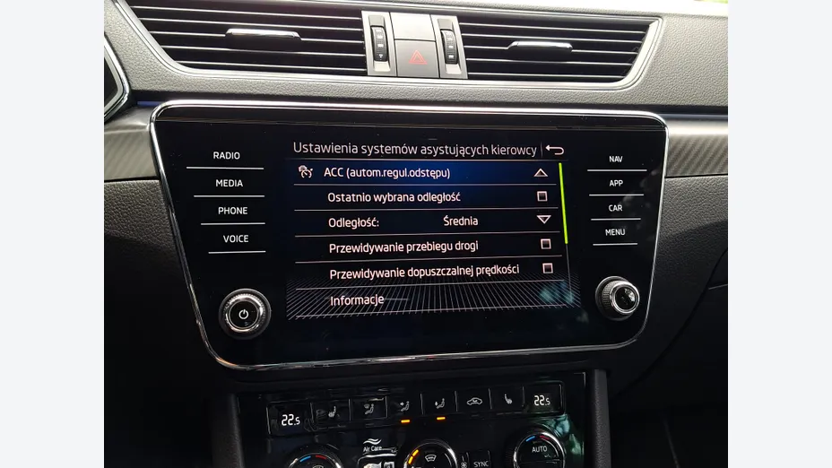SKODA Superb Superb 2.0 TDI SCR 4x4 Sportline DSG