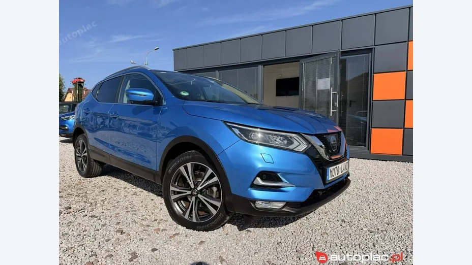 NISSAN Qashqai -