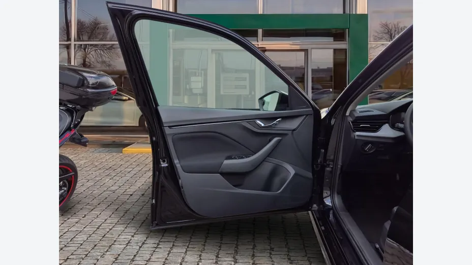 SKODA Kamiq Kamiq 1.0 TSI Drive Nowy