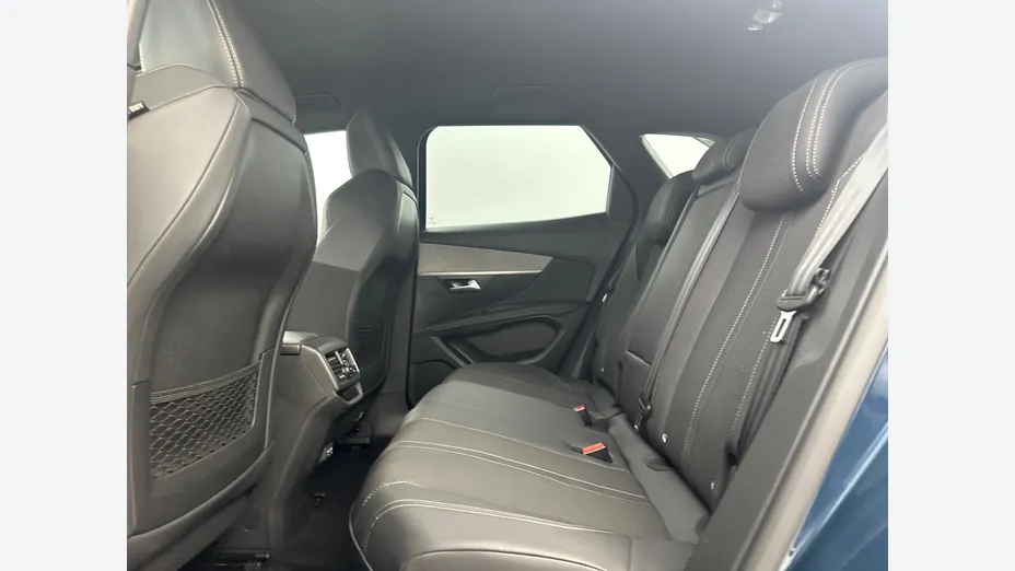 PEUGEOT 3008 -