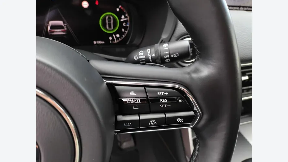 MAZDA CX-60 -