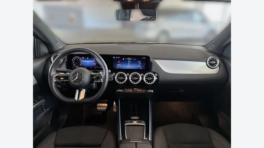 MERCEDES-BENZ GLA GLA 200 mHEV AMG Line 7G-DCT