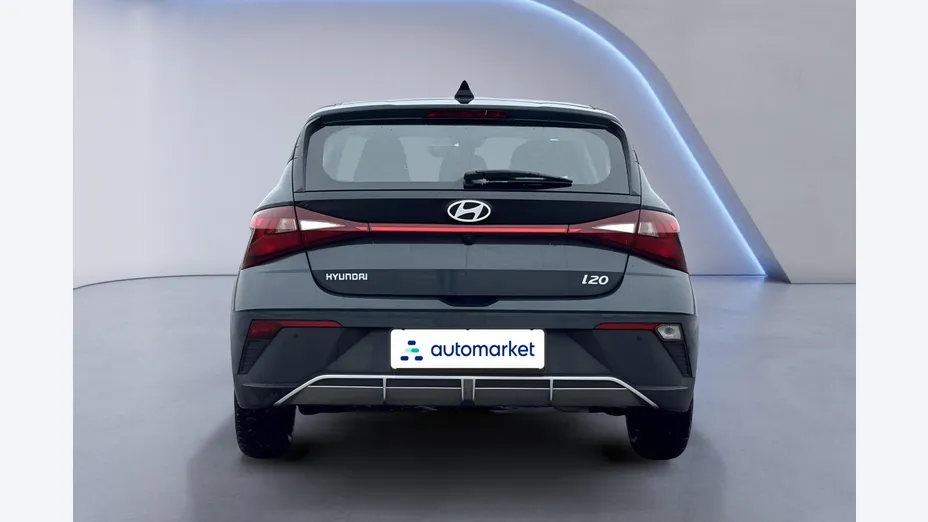 HYUNDAI i20 i20 1.2 Pure
