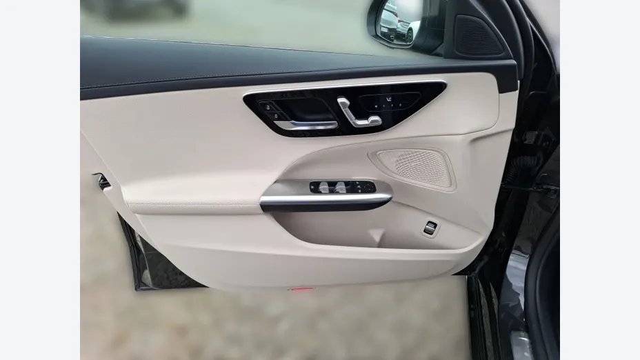 MERCEDES-BENZ C Klasa C 180 mHEV Avantgarde