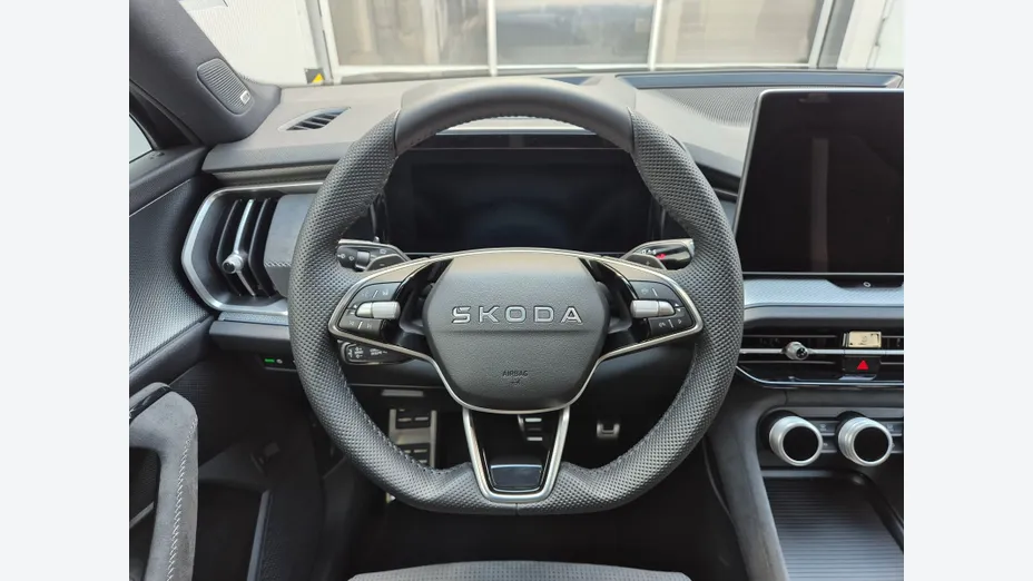 SKODA Kodiaq Kodiaq 2.0 TDI 4x4 Sportline DSG Nowy